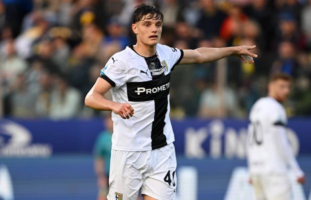 Inter îi face pe plac lui Cristi Chivu! » 30 de milioane de euro pentru fundașul dorit