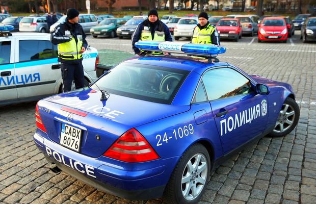 Șoferii bulgari scapă de radar cu ajutorul unui dispozitiv de 10 lei care le face numărul de înmatriculare „invizibil”