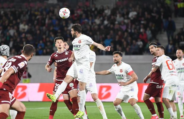 „Stai liniștit, profesore, o să dau gol când trebuie!” » Eroul lui Hermannstadt cu Rapid a dezvăluit discuția cu Marius Măldărășanu