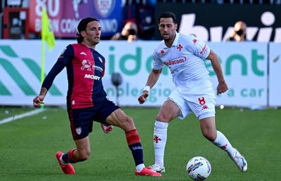 Cu Răzvan Marin și Florinel Coman pe teren în final de meci, Cagliari a pierdut cu Fiorentina