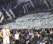 Fanii lui PAOK, omagiu pentru suporterii care și-au pierdut viața în România / foto: paokbc.gr