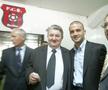 Cristi Chivu în 2010, la dezvelirea bustului tatălui său, la Reșița / Sursă foto: Arhivă Gazeta Sporturilor