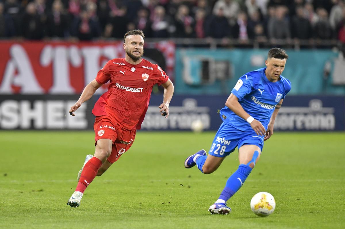 Marcator cu Dinamo, Carlos Mora a dezvăluit ce le-a spus colegilor chiar înainte de penalty-uri