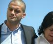 Cristi Chivu și Mariana Chivu în 2010, la dezvelirea bustului tatălui său, la Reșița / Sursă foto: Arhivă Gazeta Sporturilor