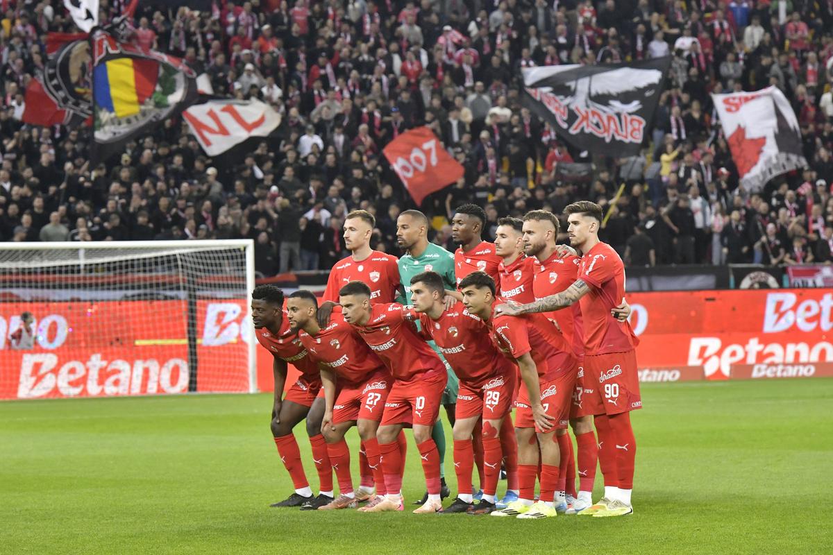 Marcator cu Dinamo, Carlos Mora a dezvăluit ce le-a spus colegilor chiar înainte de penalty-uri