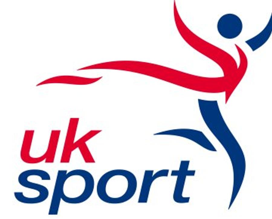 UK Sport este entitatea care finanțează sportul britanic de performanță din resurse publice, la care se adaugă fonduri provenite din Loterie Cifre șocante: statul a finanțat sportul românesc în ciclul 2021-2024 cu peste 600 milioane euro, dublu față de bugetul olimpic al Marii Britanii! + „Îl plătim cu nemiluita pe David Popovici”