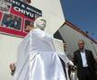 Cristi Chivu în 2010, la dezvelirea bustului tatălui său, la Reșița / Sursă foto: Arhivă Gazeta Sporturilor
