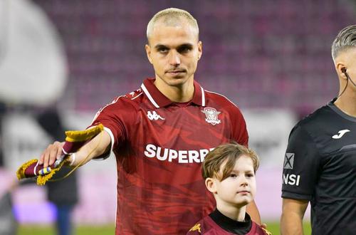 Cristi Manea, înainte de Rapid - Petrolul / Foto: Cristi Preda GSP
