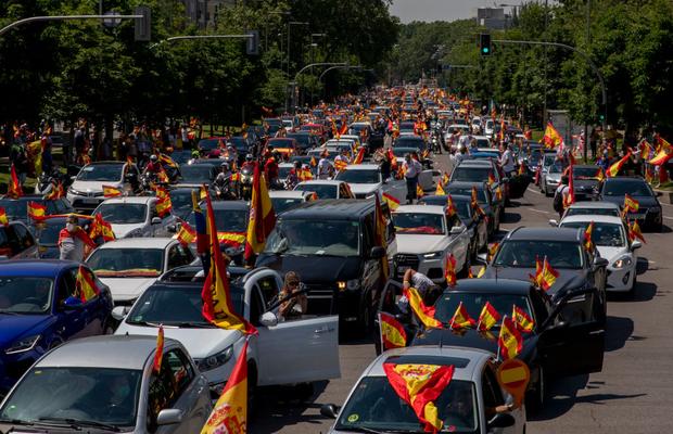 FOTO Protest spectaculos în Spania, împotriva restricțiilor impuse de guvern! Reacția lui Pepe Reina