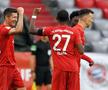 Robert Lewandowski (stânga) a marcat golul de 3-0 în Bayern - Frankfurt  // FOTO: Guliver/GettyImages