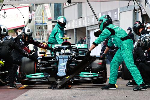 Valtteri Bottas, ocupantul locului 4 în clasamentul piloților, a avut parte de un abandon și mai bizar.