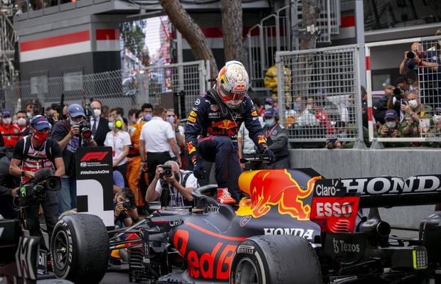 Max Verstappen, lider cu victorie! Olandezul trece de Hamilton în clasamentul general după succesul din Monaco » Cum s-a implicat Serena Williams