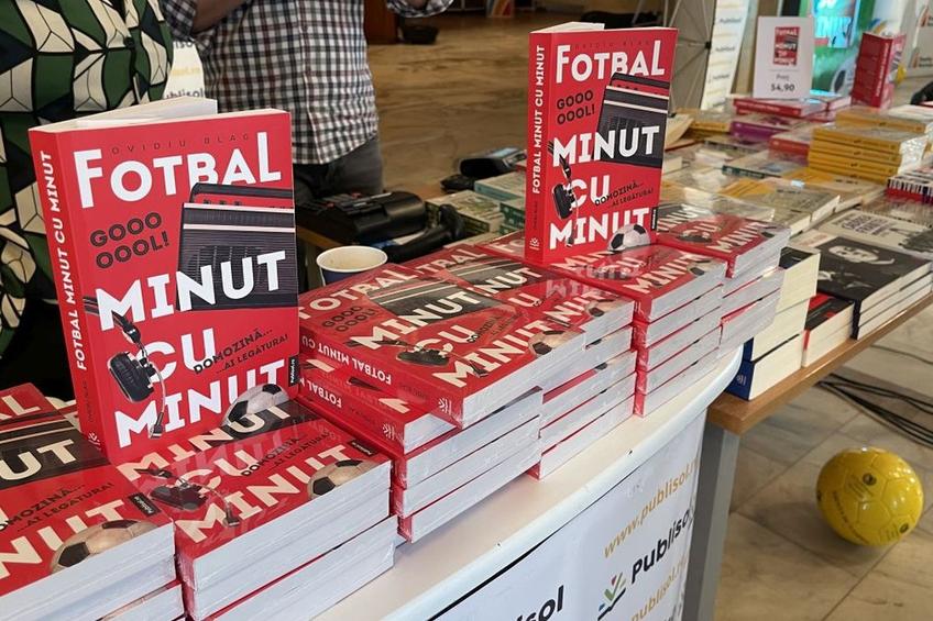 Cartea „Fotbal minut cu minut”