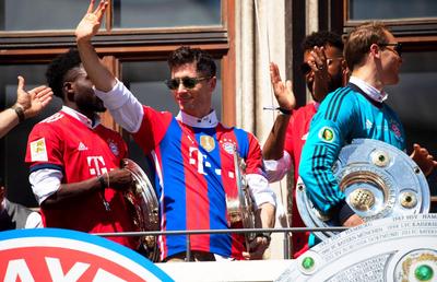 „Bayern l-a pierdut pe omul Lewandowski” » Schimb de replici între impresar și club