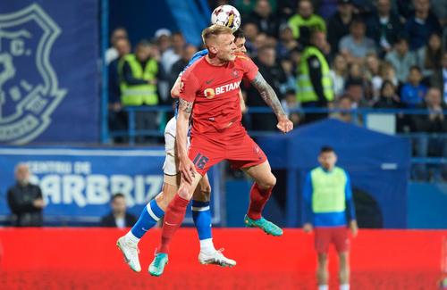 Petrolul Ploiești țintește aducerea unui fundaș central de forță, experimentat, și îl monitorizează pe Joonas Tamm, estonianul ajuns indezirabil la FCSB.