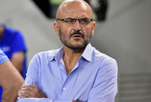 În plină dispută despre durata contractului, Andre Duarte (25 de ani), fundașul central al celor de la FCU Craiova, acuză clubul patronat de Adrian Mititelu (55) că a publicat detalii contractuale confidențiale