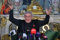 Debandadă maximă la FCSB! Jucătorii au protestat la pauză, când au văzut ordinele lui Becali: „De ce schimbăm? Mai bine jucăm la fel!”