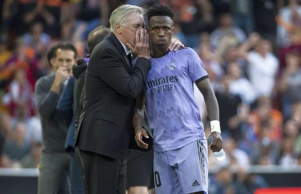 Ancelotti, discurs furtunos: „Da, nu sunt toți fanii rasiști, dar toți vin să înjure pe stadion. Ajunge! E sport, nu război!”