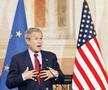 Decanul de vârstă al Ligii 1 joacă de pe vremea Daciei model „Zâmbetul lui Iliescu”! Cum arăta lumea când debuta Hoban