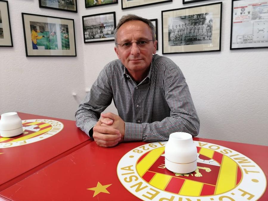 Dumitru Mihu / FOTO: radiotimisoara Un finanțator din fotbalul românesc face pasul în spate: „Mă declar învins de echipele finanțate din bani publici. Am fost striviți!”