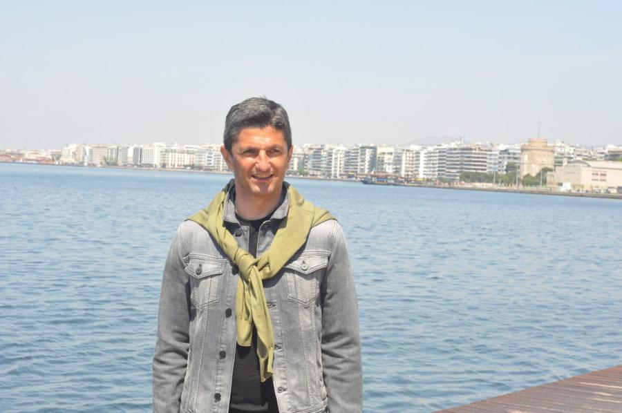 Secretele lui Răzvan Lucescu la al doilea lui titlu cu PAOK: de la sneakerșii albi la anxietate, de la delirul de pe străzi la visul cu un fotoliu, un șemineu și multe trofee