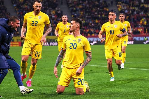 Jamie Carragher se așteaptă ca România să treacă de grupe la EURO // foto: Raed Krishan, GSP
