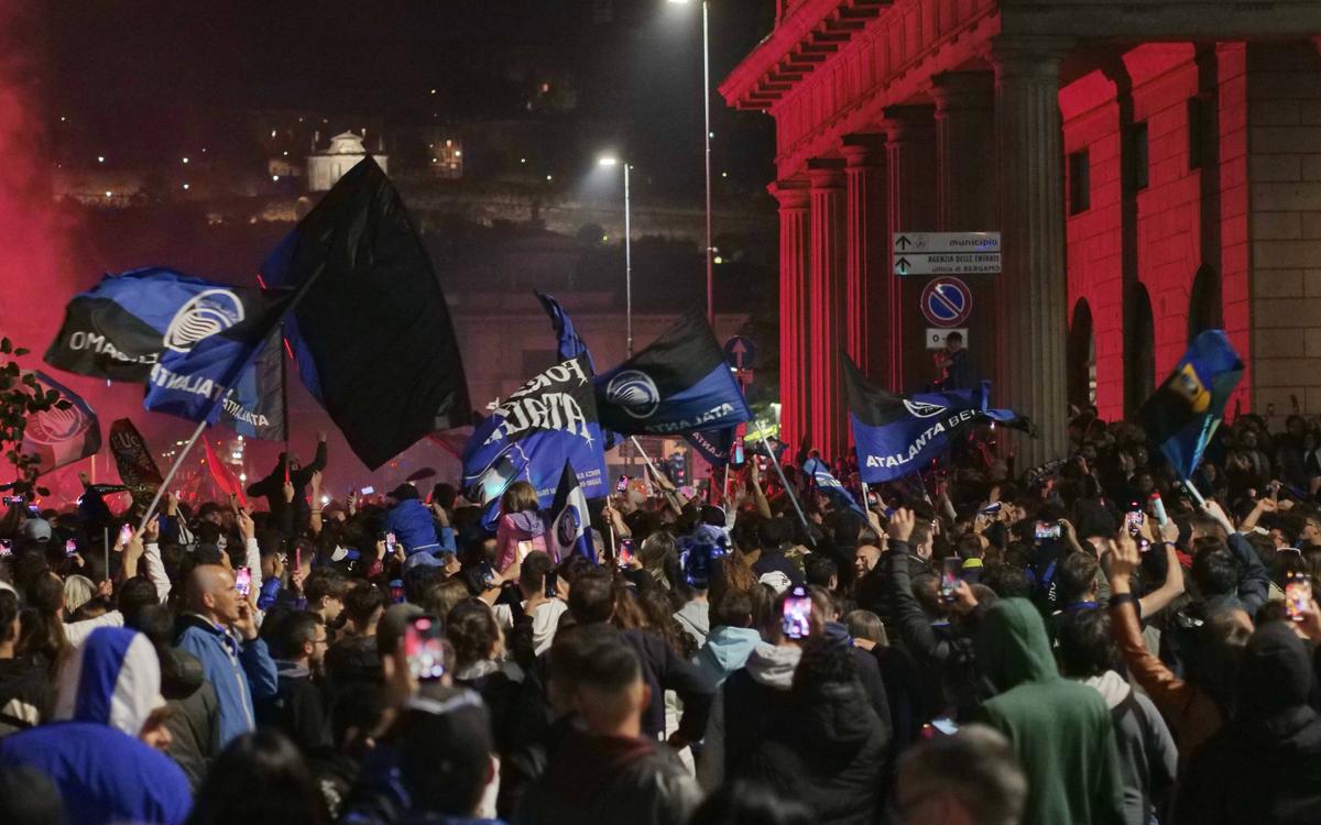 Sărbătoarea fanilor celor de la Atalanta, după triumful din Europa League / 23.05.2024