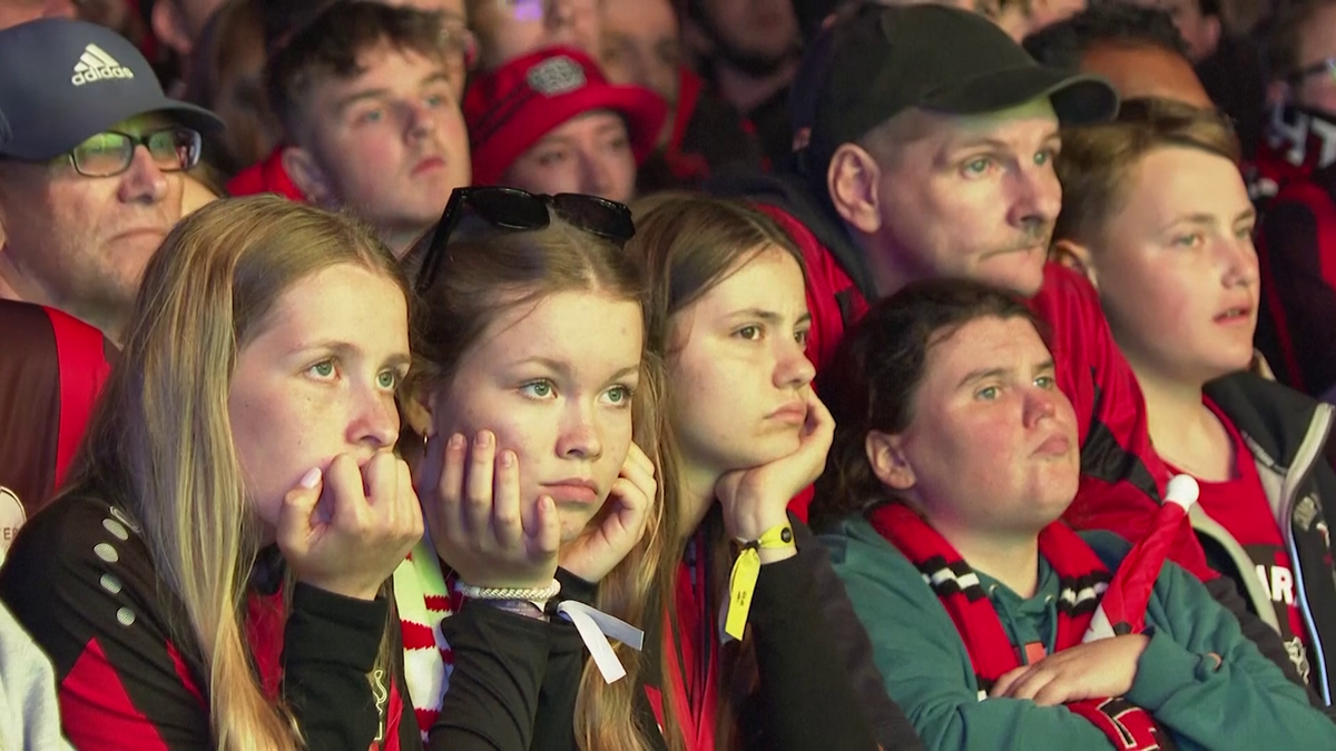 Bergamo versus Leverkusen » Imagini cu trăirile suporterilor din cele două orașe, în timpul finalei Europa League