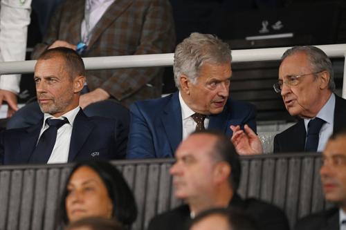 Relația dintre Aleksander Ceferin (stânga) și Florentino Perez (dreapta) a fost multă vreme tensionată / Foto: Imago