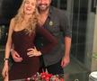 Acompaniat de superba sa soție româncă, fostul star francez a sosit în România. Face parte din lotul ce va înfrunta Generația de Aur în meciul de retragere