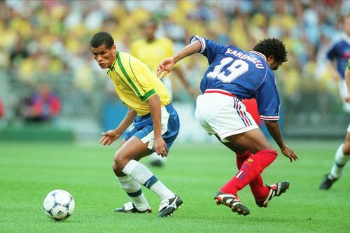 Rivaldo și Karembeu vor juca pe Arena Națională