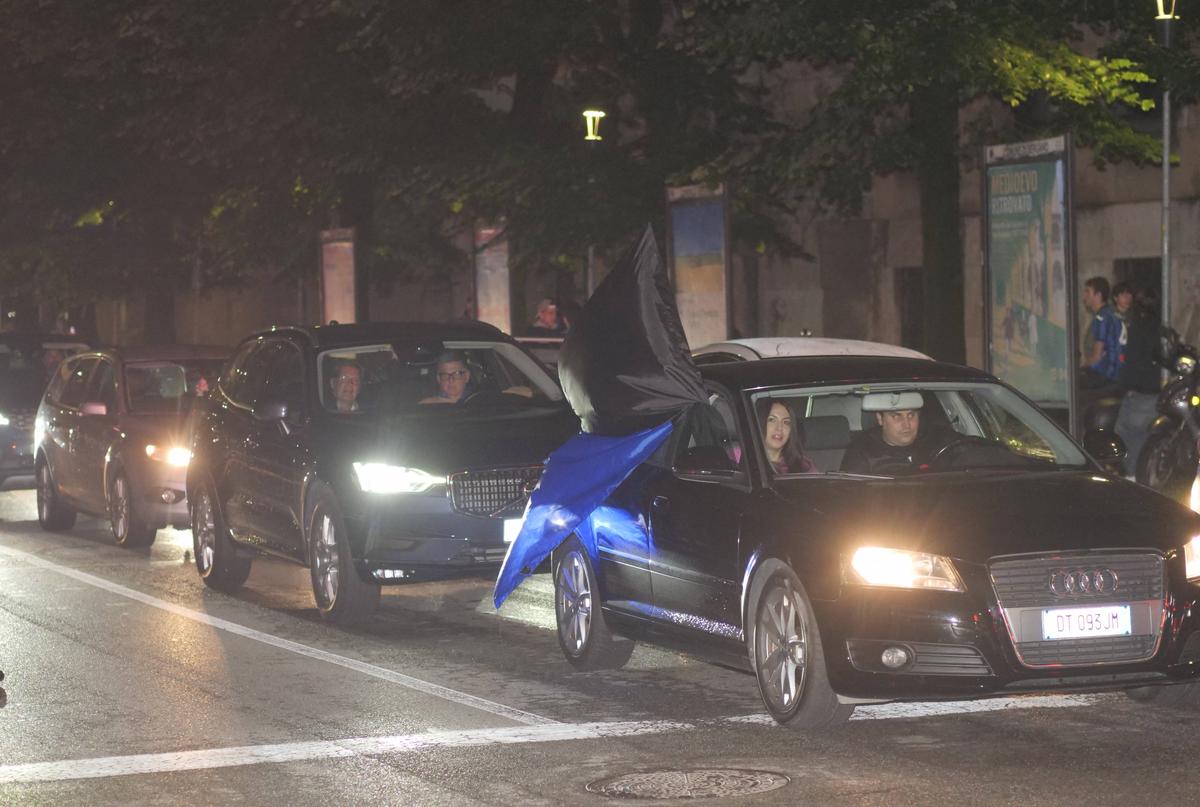 Nebunie pe străzile din Bergamo! Fanii Atalantei au sărbătorit pe tractoare primul trofeu după 61 ani
