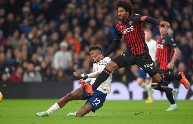 Cel mai în vârstă jucător din Ligue 1 tocmai și-a prelungit contractul
