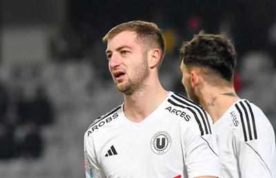 Sabău îi face portretul lui Daniel Popa, noul transfer de la FCSB, și îl avertizează: „Pentru acei bani, să își asume!”