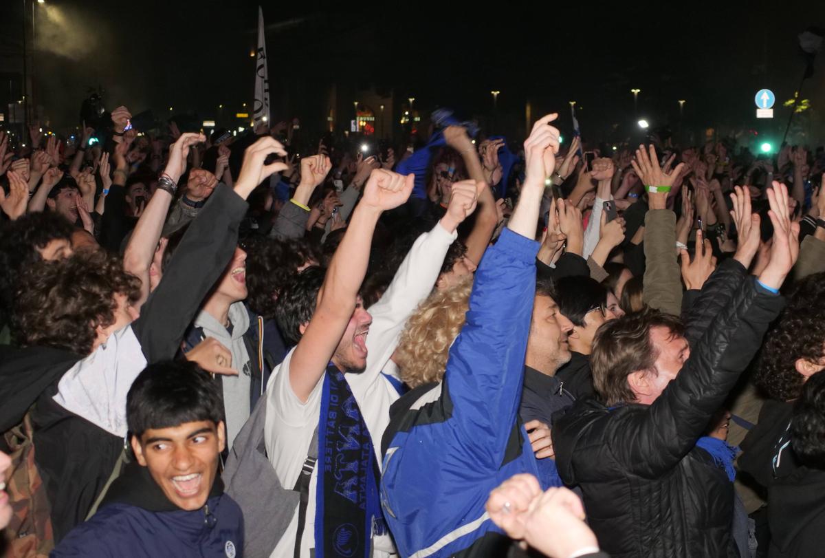 Sărbătoarea fanilor celor de la Atalanta, după triumful din Europa League / 23.05.2024