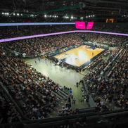 BT Arena s-a umplust pentru confruntarea dintre U-BT Cluj-Napoca și CSM Oradea FOTO Raed Krishan