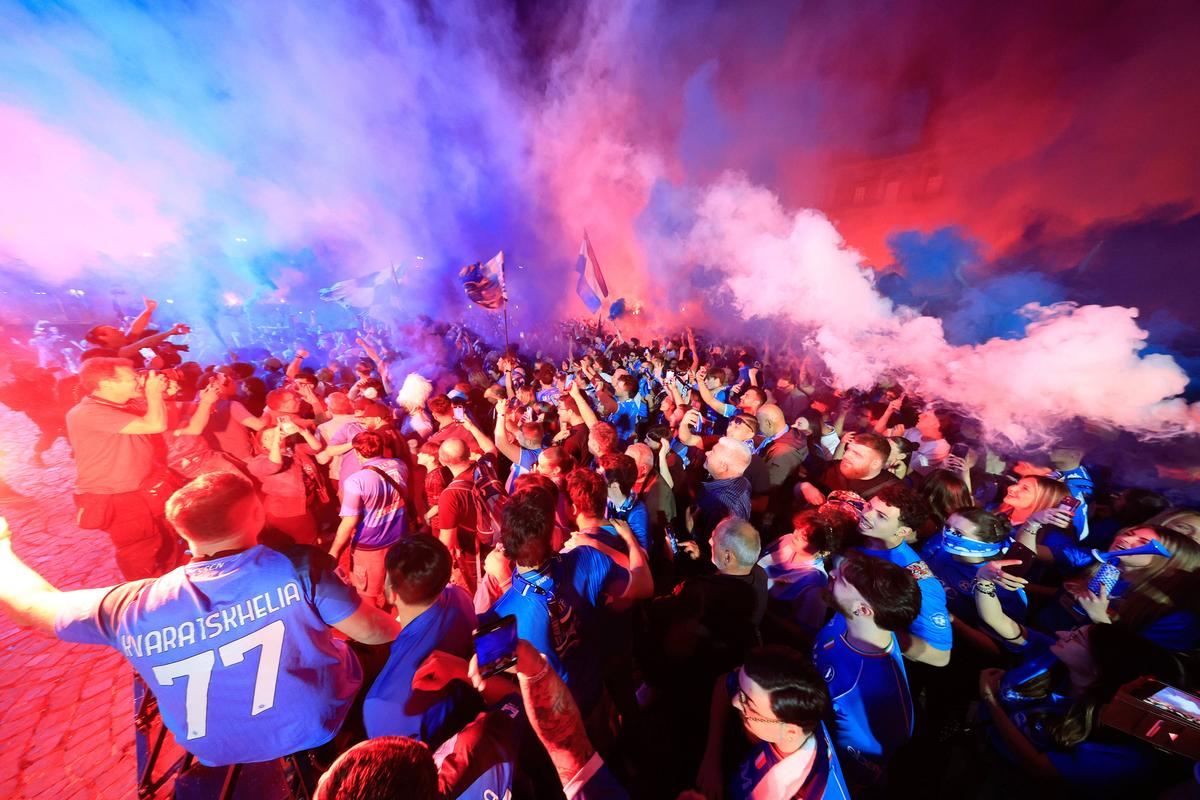 Napoli sărbătorește titlul în Serie A / foto: Imago