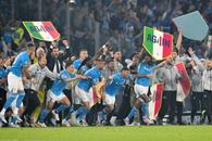 Napoli este campioana Italiei! NEBUNIE pe stadionul „Diego Armando Maradona” și în tot orașul