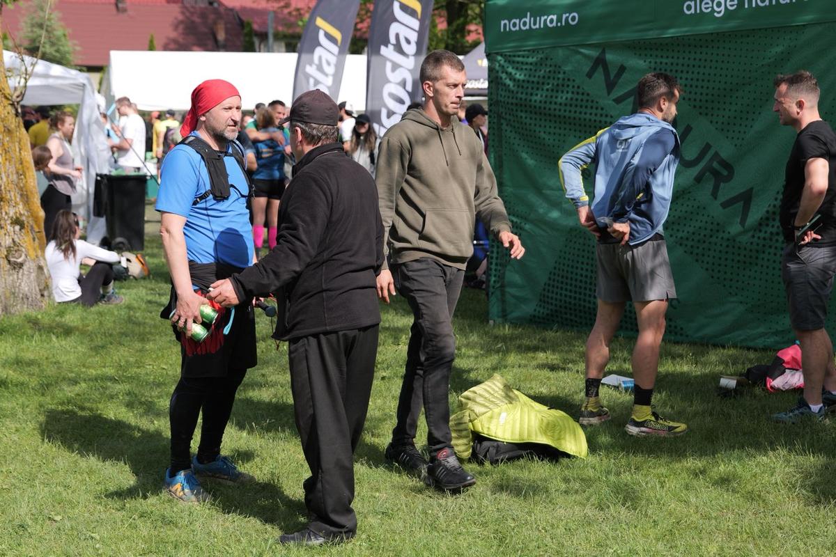 Impresiile sportivilor care au încheiat ultramaratonul „Transylvania 100” : „Nu am mai văzut atât de greu”
