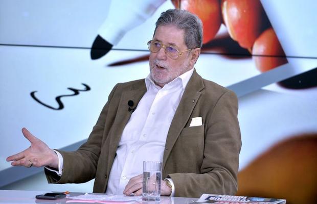 Cornel Dinu, declarație dură la adresa unui antrenor din Liga 1: „Seamănă a şef de rând la o plantaţie de cules căpşuni”
