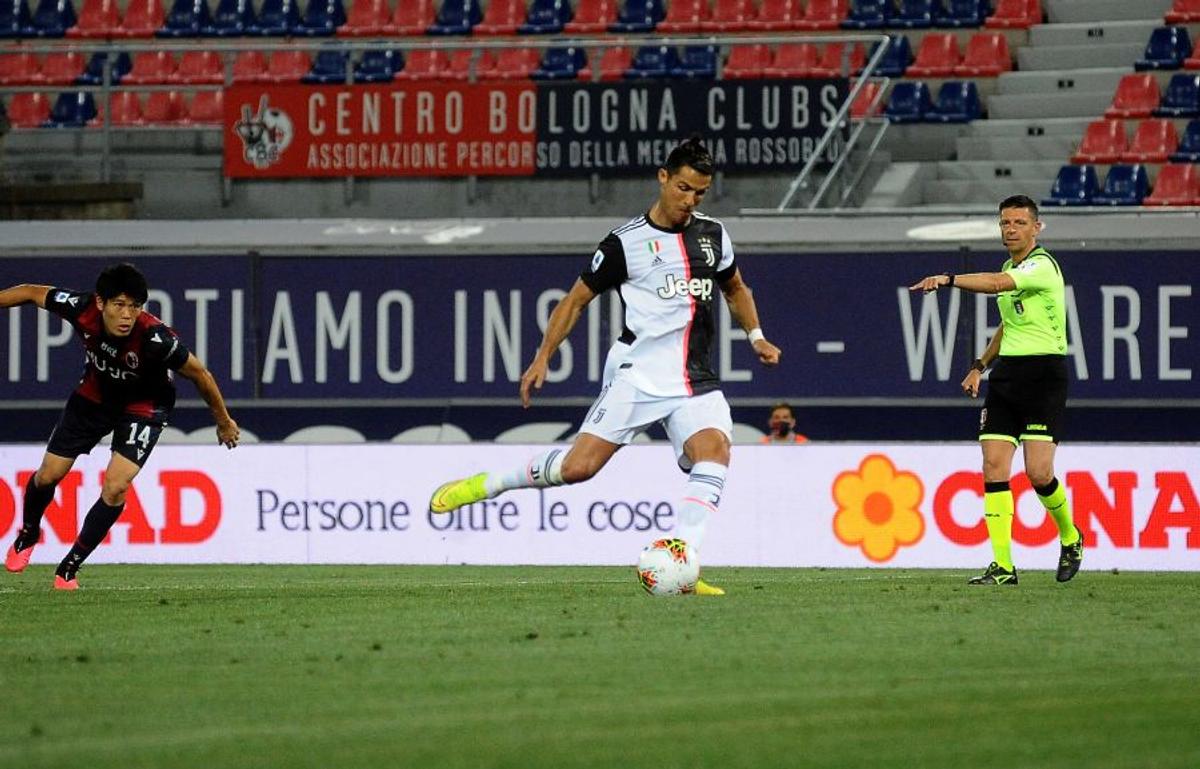 VIDEO + FOTO Juventus, victorie clară cu Bologna! Antrenorul Sarri iese la atac: „Spuneau că se destramă, dar vedem că Juve e pe primul loc!”