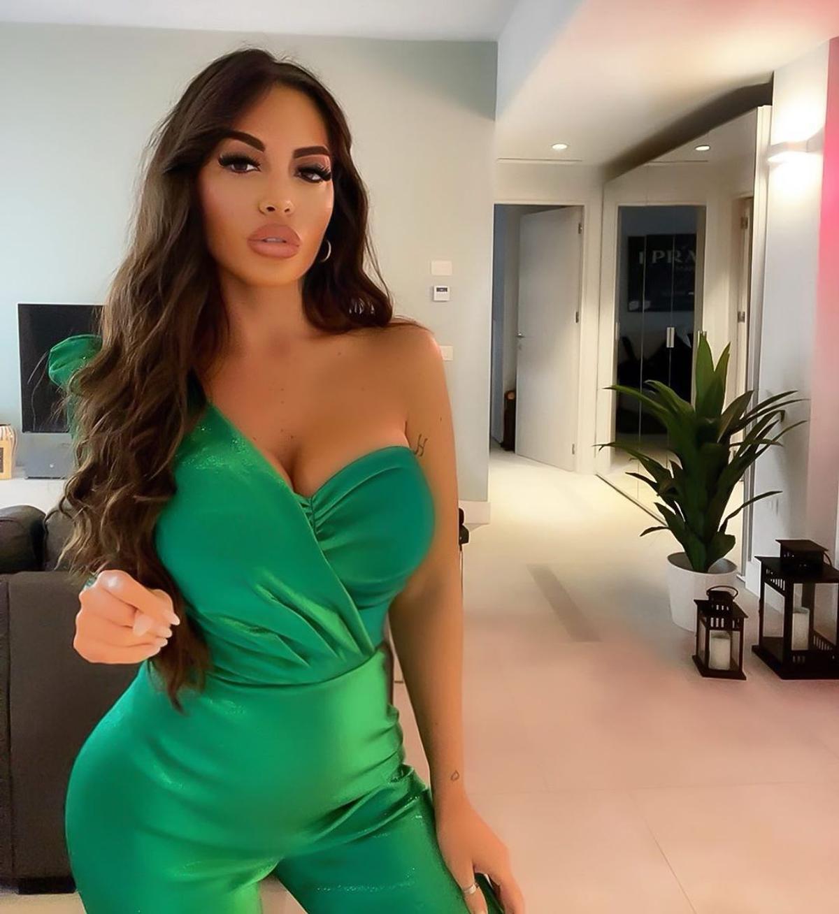 FOTO Floriana Messina fană sexy Napoli