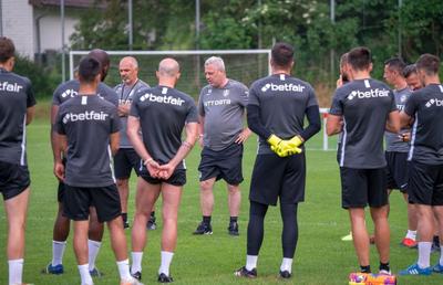 Dezvăluiri despre metodele lui Șumudică la CFR Cluj: „Glume, țipete, reproșuri” + ce s-a întâmplat în ultimul amical