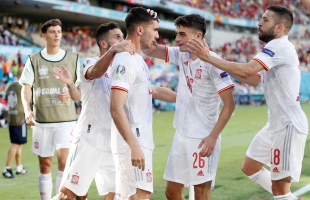 Slovacia - Spania 0-5 și Suedia - Polonia 3-2 » Spectacol total în ultima etapă din grupa E!