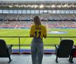 „Feblețea” lui Săndoi a plecat în vacanță, imediat după ce România a fost eliminată de la EURO » În tandrețuri cu iubita, la plajă