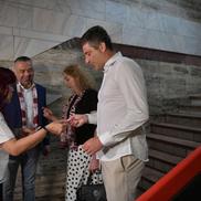 Un metrou a fost colantat în culorile Rapidului, alb și vișiniu / foto: Cristi Preda (GSP)