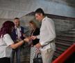 Un metrou a fost colantat în culorile Rapidului, alb și vișiniu / foto: Cristi Preda (GSP)