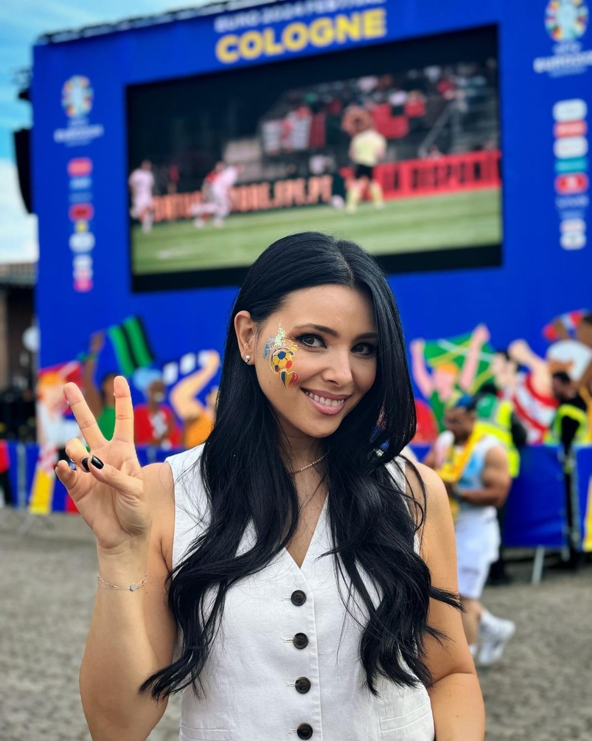 Vacanța Corinei Caragea în Maldive, ruinată » Ce a pățit prezentatoarea știrilor sportive: „E gold doar la buzunar”