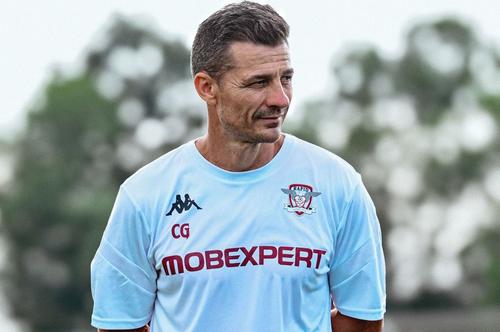 Costel Gâlcă i-a enervat pe fanii Rapidului/ foto: Facebook @FC Rapid 1923