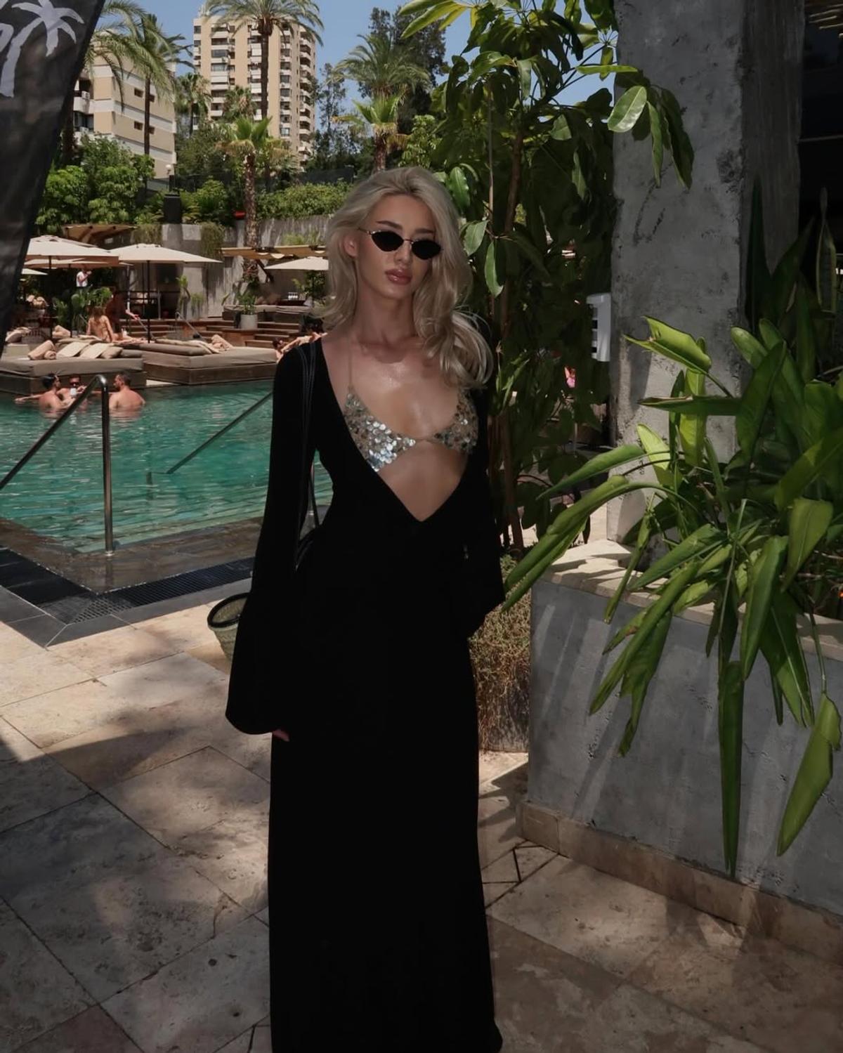 Fotbalistul din naționala lui Hagi s-a căsătorit cu Ami » Imagini de la eveniment